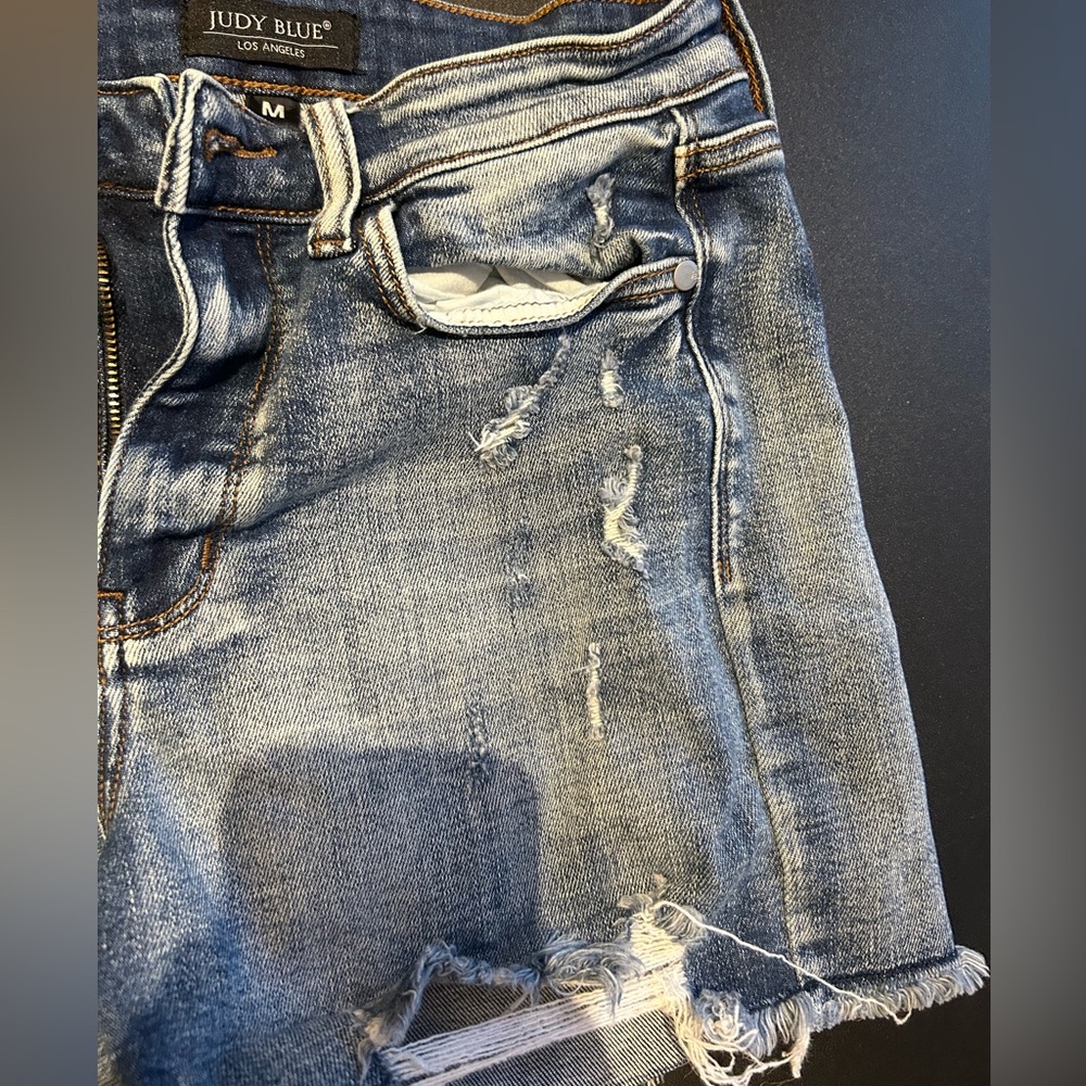 Judy Blue Women's Ripped Jean Shorts - Light Blue - Picture 3 of 6